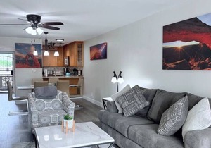 Lovely Condo in Old Town Scottsdale with Pool in Scottsdale