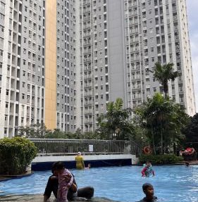 A Simple stay at SpringLake Apartment, Summarecon, Bekasi in Rawabugel