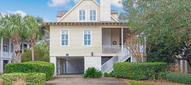 Compass Point 82 3BR 3 BA House w Kitchen in Pawleys Island