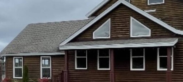 Executive Chalet 30 Mins From City Life in Brigus Junction