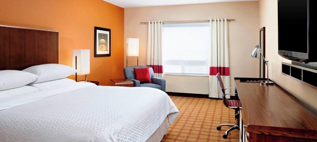 Four Points By Sheraton Edmonton Gateway in Edmonton