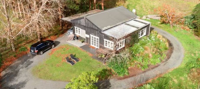 Hurstmere Cottage, Matakana in Tāwharanui Peninsula
