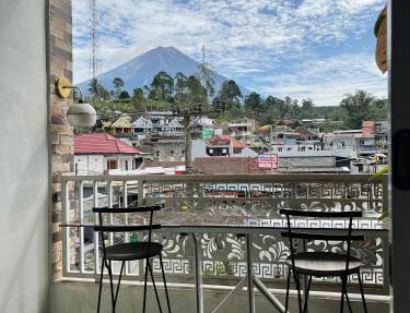 JAVA Hostel Tumpak Sewu in Sidomukti