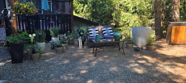 nature loft on 10 acreas in Qualicum Beach