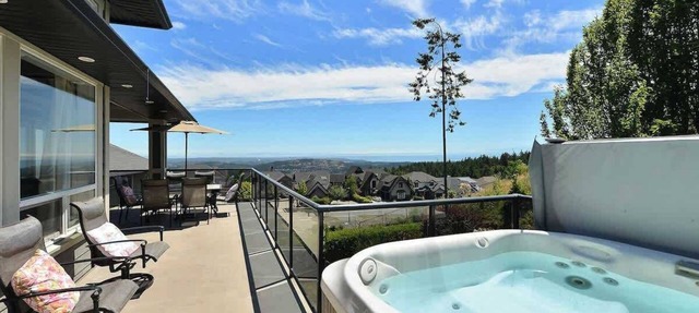 Nature's Gate Executive Estate in Victoria