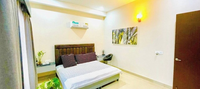 Peace with access to golfcourse in Sahibzada Ajit Singh Nagar