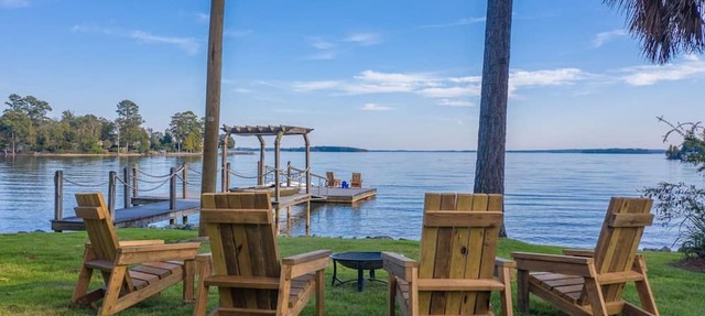 Lake Murray Family Retreat | BIG Water Views in Chapin