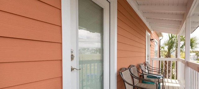 #202 "Top O' the Stairs" 2Br/1Ba, Pet-Friendly in Isle of Palms