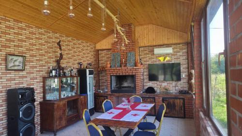 Rokiti Yard in Bagdatʼi